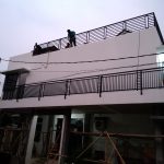 model balkon rumah minimalis 2 lantai
